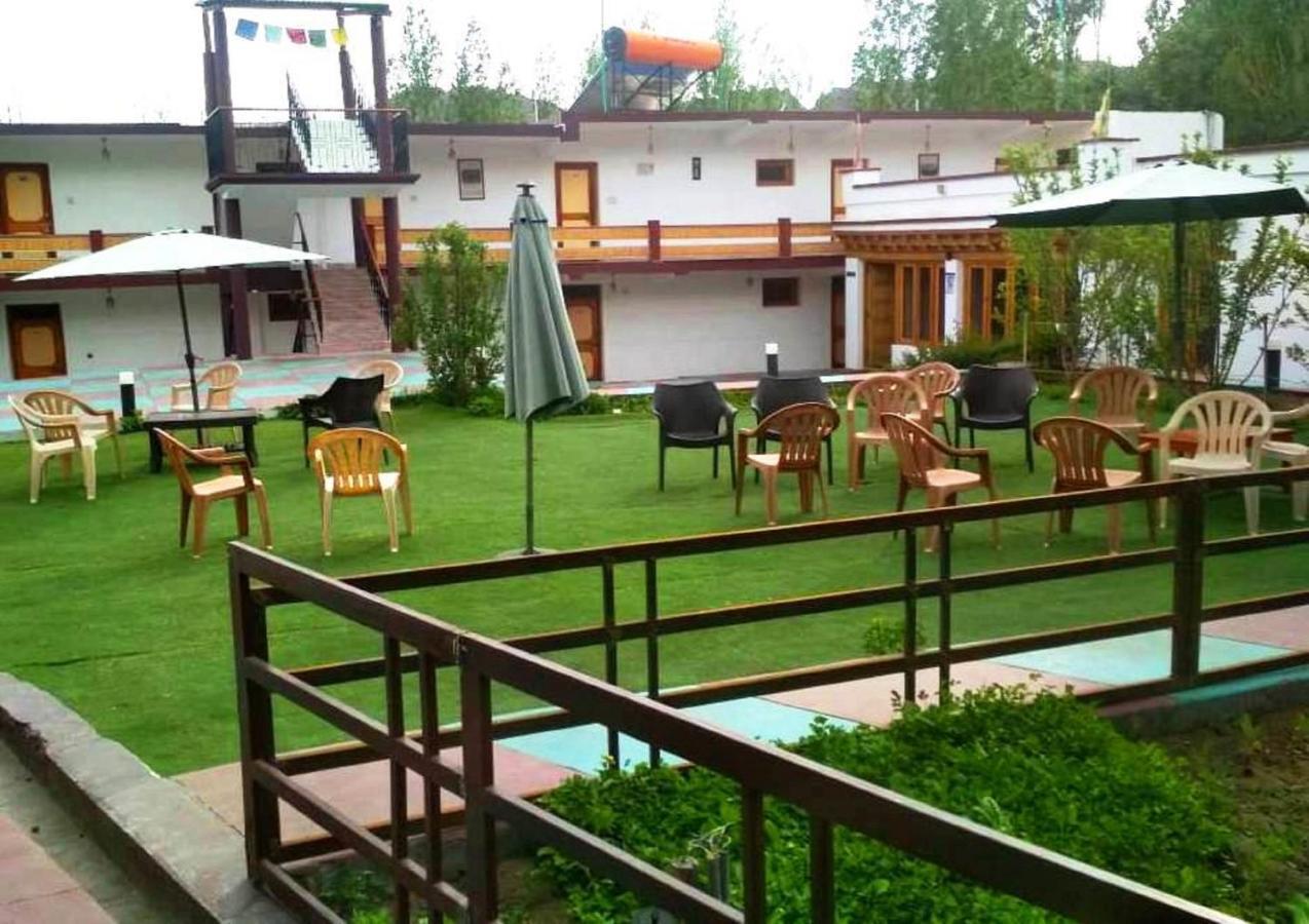 Beyond Stay - Kanika Himalayan View Leh Exterior foto